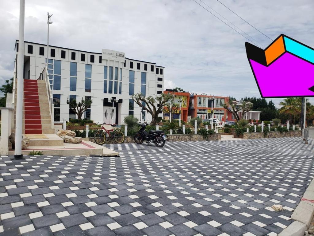 Apartment Esto's Near Tirana Airport 1 - Self Checkin -netflix - Free Parking Valias